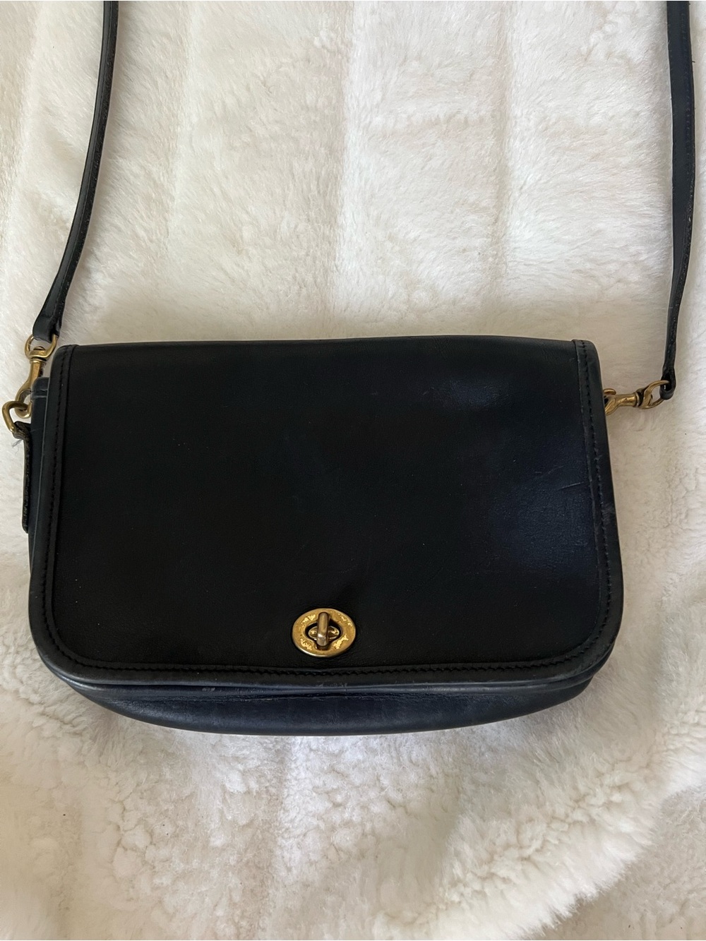 Coach Black Leather "Penny Pocket Purse" Crossbody Authentic vintage style 9755 - Picture 1 of 15